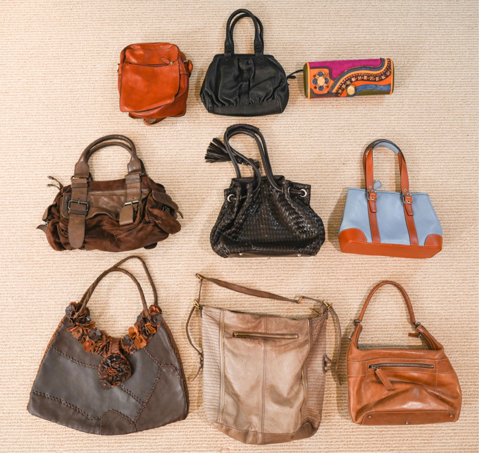 GROUPING OF LADIES DESIGNER BAGS INCL. GUCCI (1 of 18)