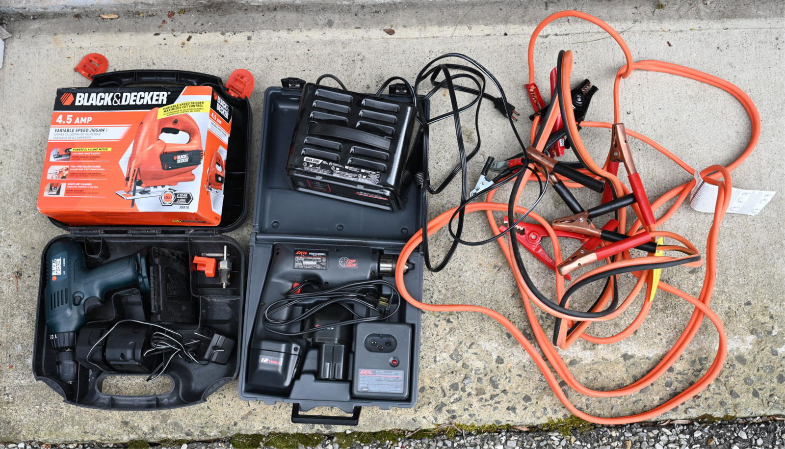 GROUPING OF POWER TOOLS ETC. (1 of 6)