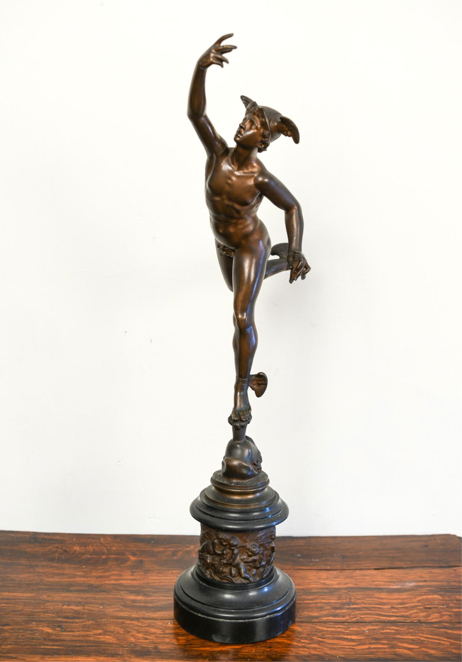 19TH CENTURY GRAND TOUR BRONZE SCULPTURE OF HERMES (1 of 20)