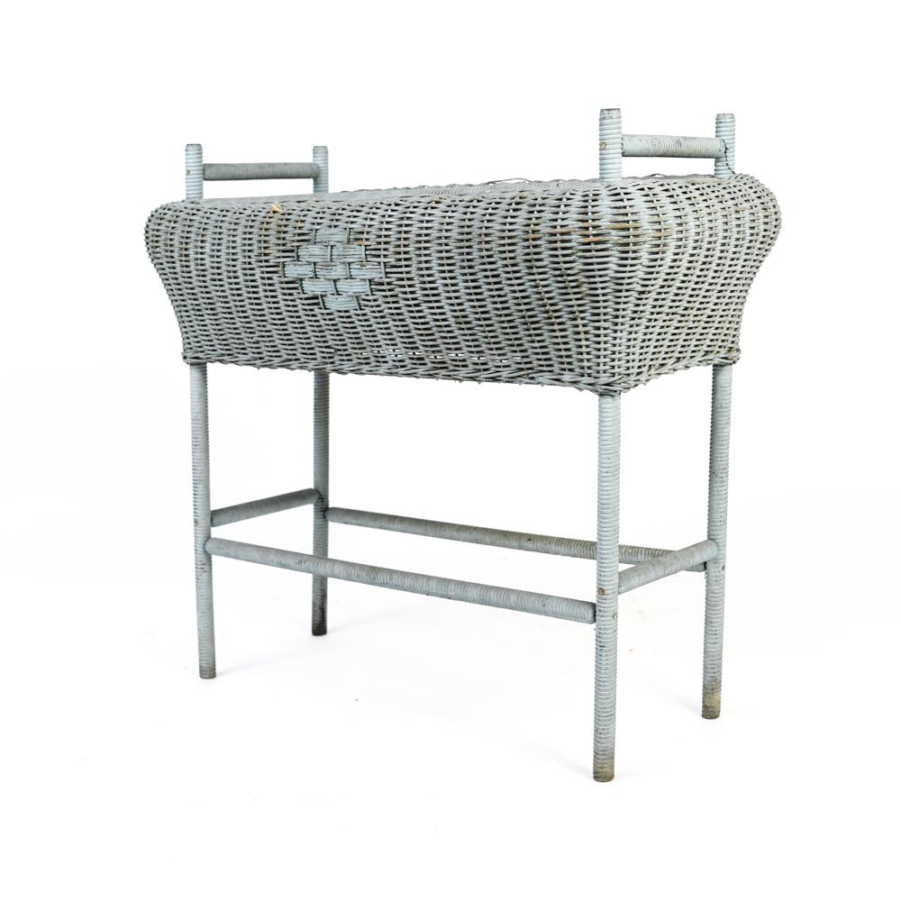 VINTAGE LIGHT BLUE PAINTED WICKER PLANTER (1 of 19)