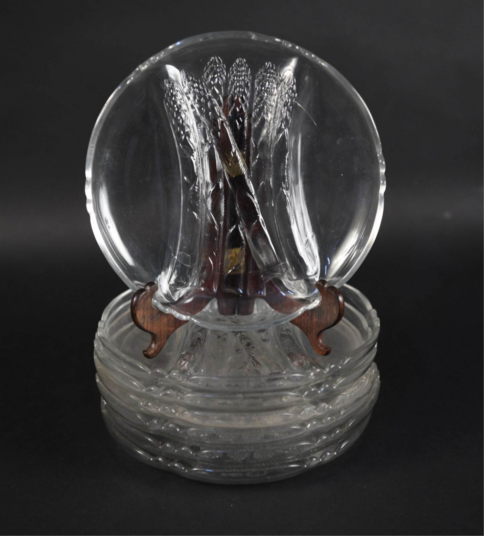 (7) MID-CENTURY CAMBRIDGE GLASS ASPARAGUS PLATES (1 of 6)