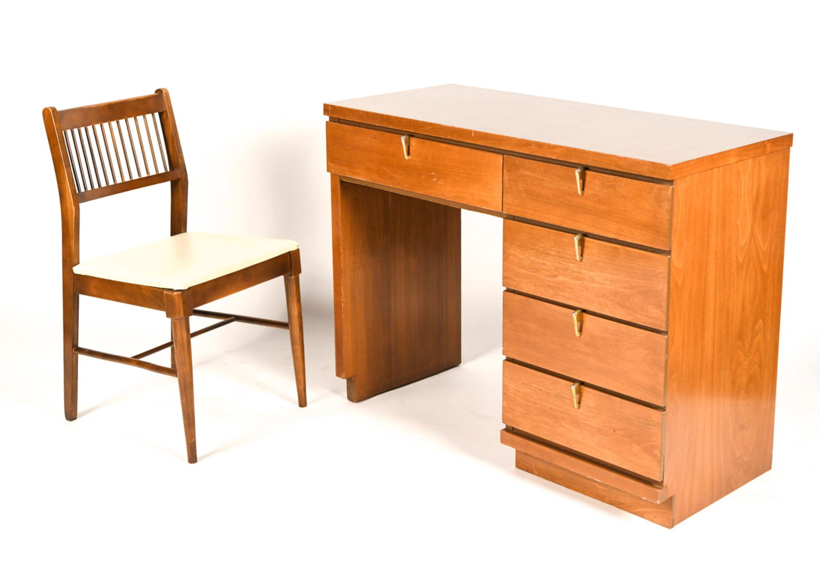 MID-CENTURY JOHNSON CARPER WALNUT DESK & CHAIR (1 of 17)