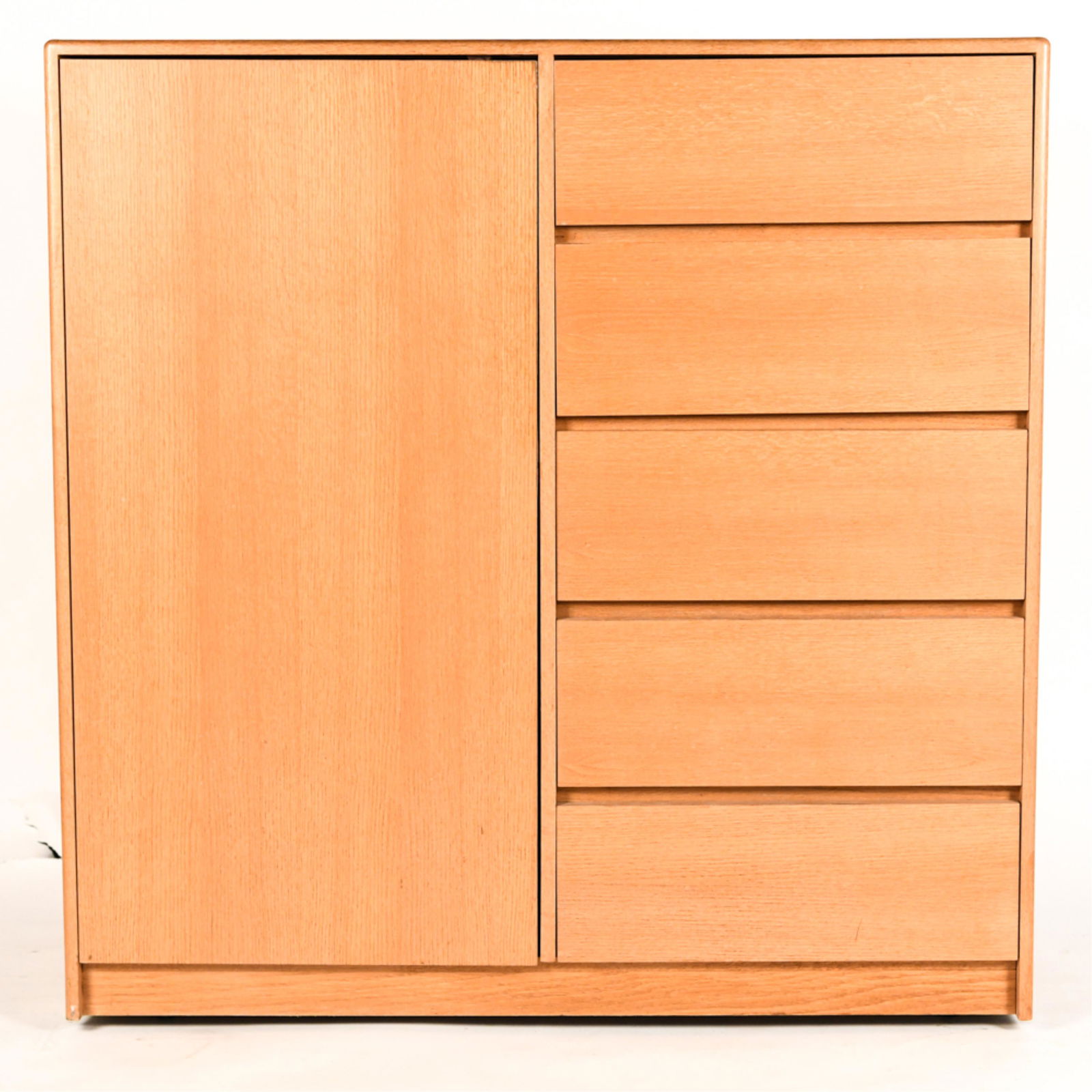 MID-CENTURY MODERN DANISH OAK TALL CHEST (1 of 10)