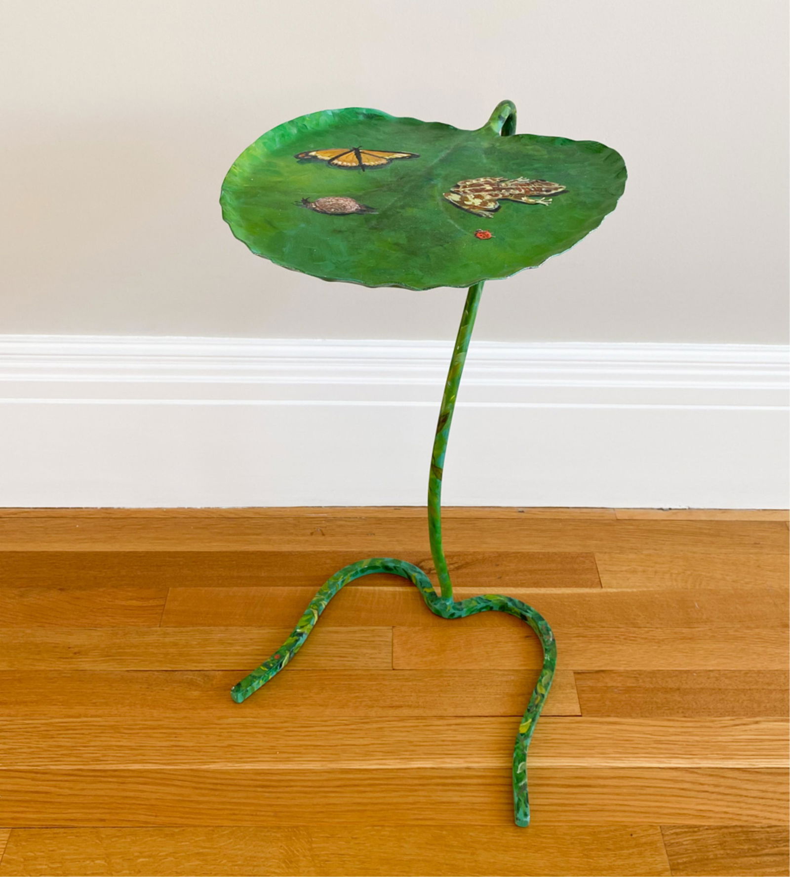 JOHN D'AURIA PAINTED LILY PAD NESTING TABLE (1 of 7)