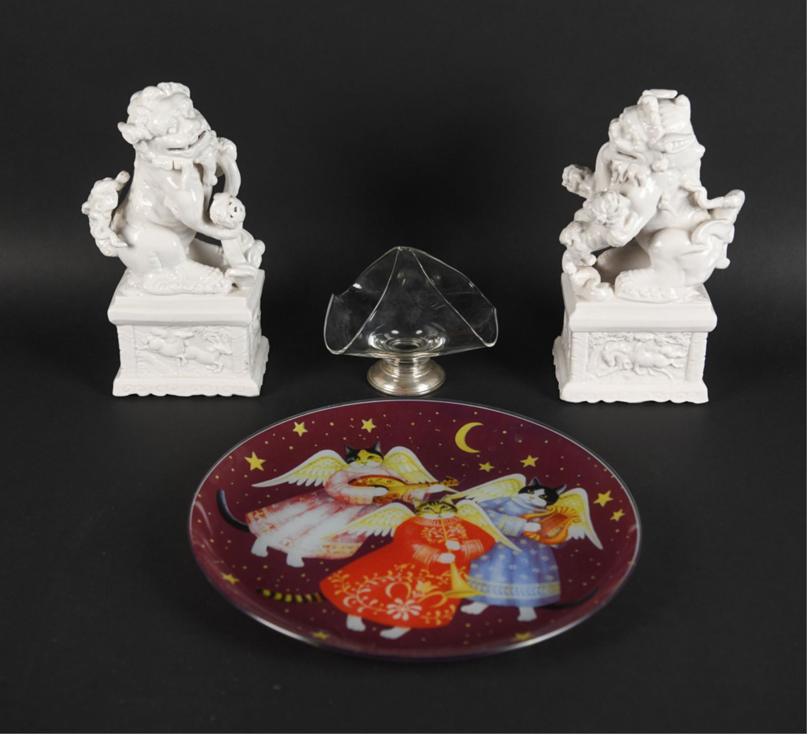 GROUPING OF DECORATIVE CERAMICS & GLASS (1 of 16)