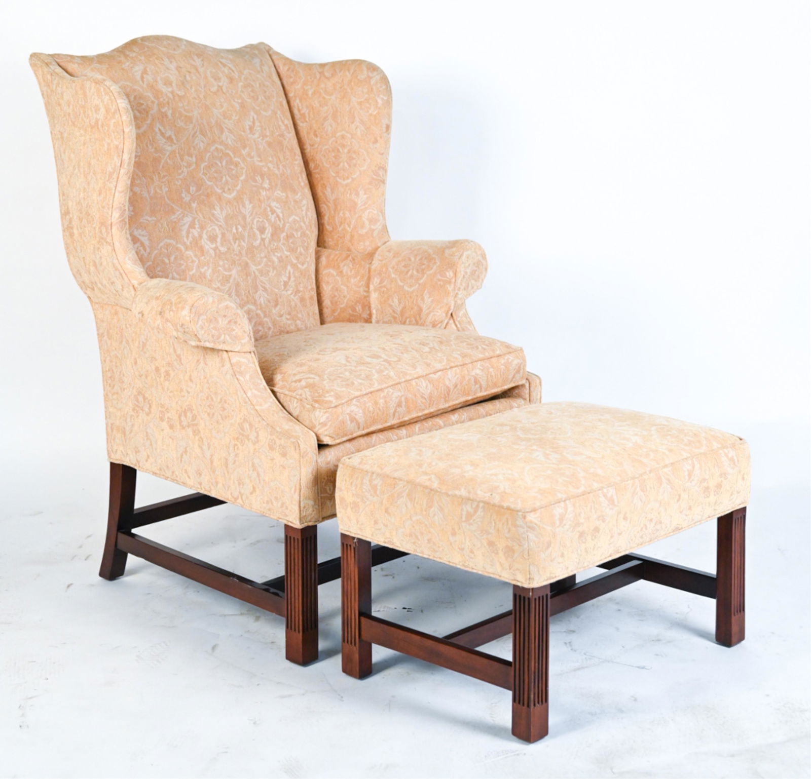 SOUTHWOOD WINGBACK CHAIR & OTTOMAN (1 of 20)