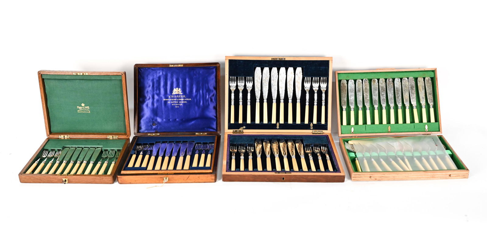 (4) SILVERPLATE FLATWARE SERVICES INCL. DANISH (1 of 20)