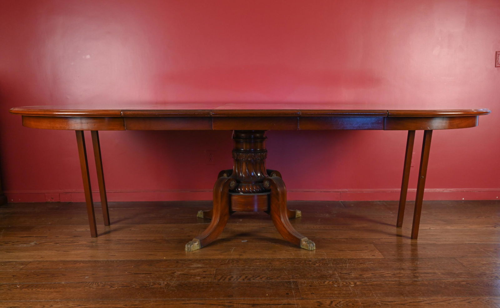 CARVED AND BANDED INLAY MAHOGANY DINING ROOM TABLE (1 of 15)