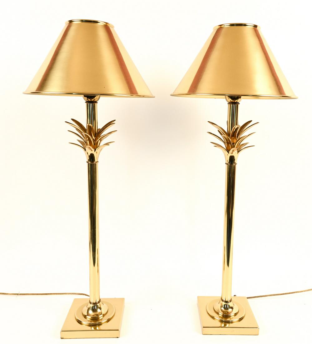 PAIR OF BRASS PINEAPPLE FORM LAMPS (1 of 12)