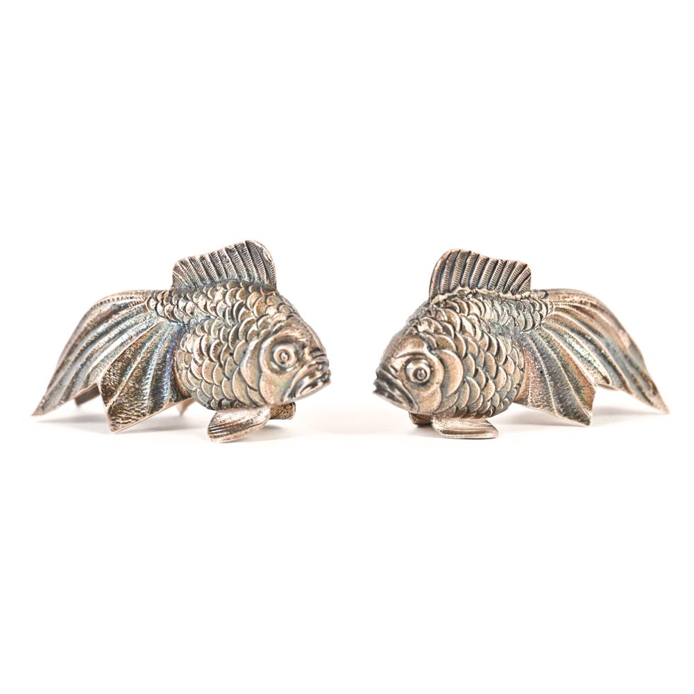 TIFFANY & CO. STERLING FISH SALT & PEPPER SHAKERS (1 of 11)