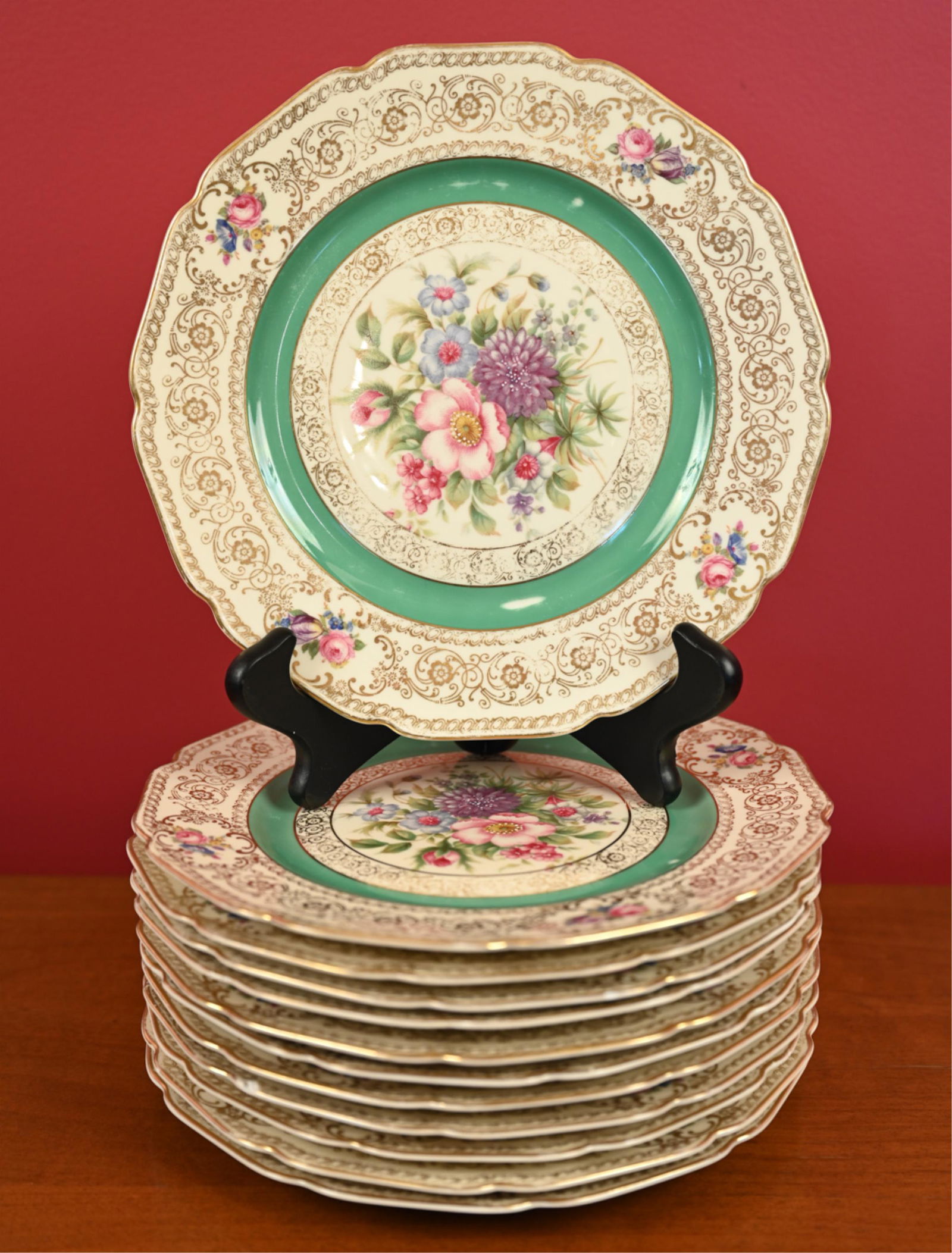 (12) ROSENTHAL IVORY BAVARIA PORCELAIN PLATES (1 of 7)
