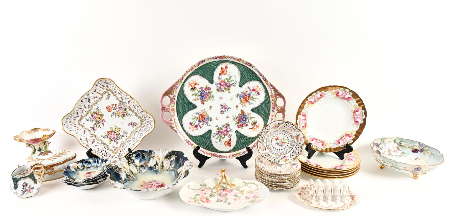 GROUPING OF PORCELAIN INCL. LIMOGES, ETC. (1 of 20)