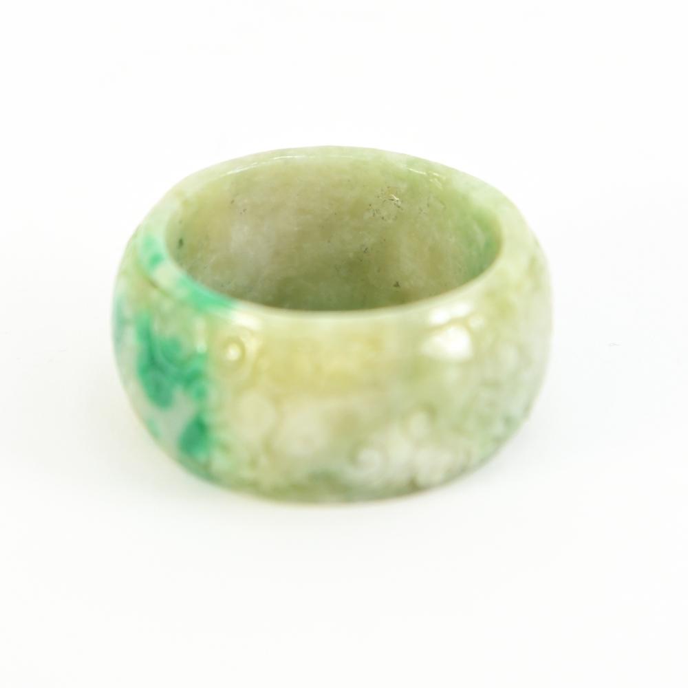 CHINESE CARVED JADE RING (1 of 6)