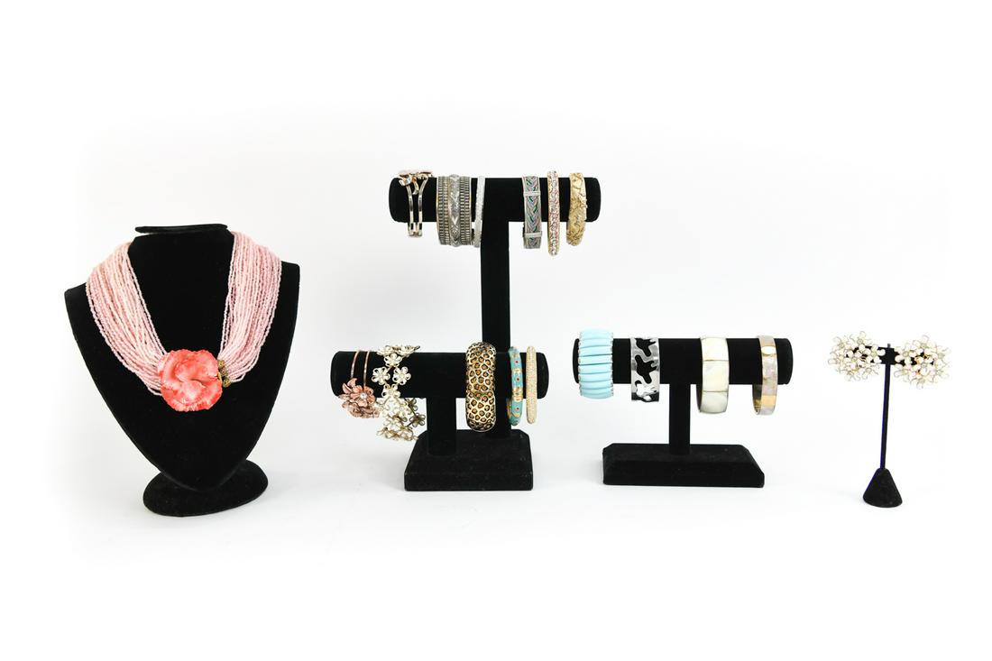 LARGE GROUPING VINTAGE COSTUME JEWELRY INCL. KJL (1 of 15)