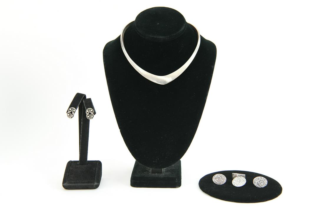 GROUPING OF MID-CENTURY STERLING JEWELRY (1 of 20)