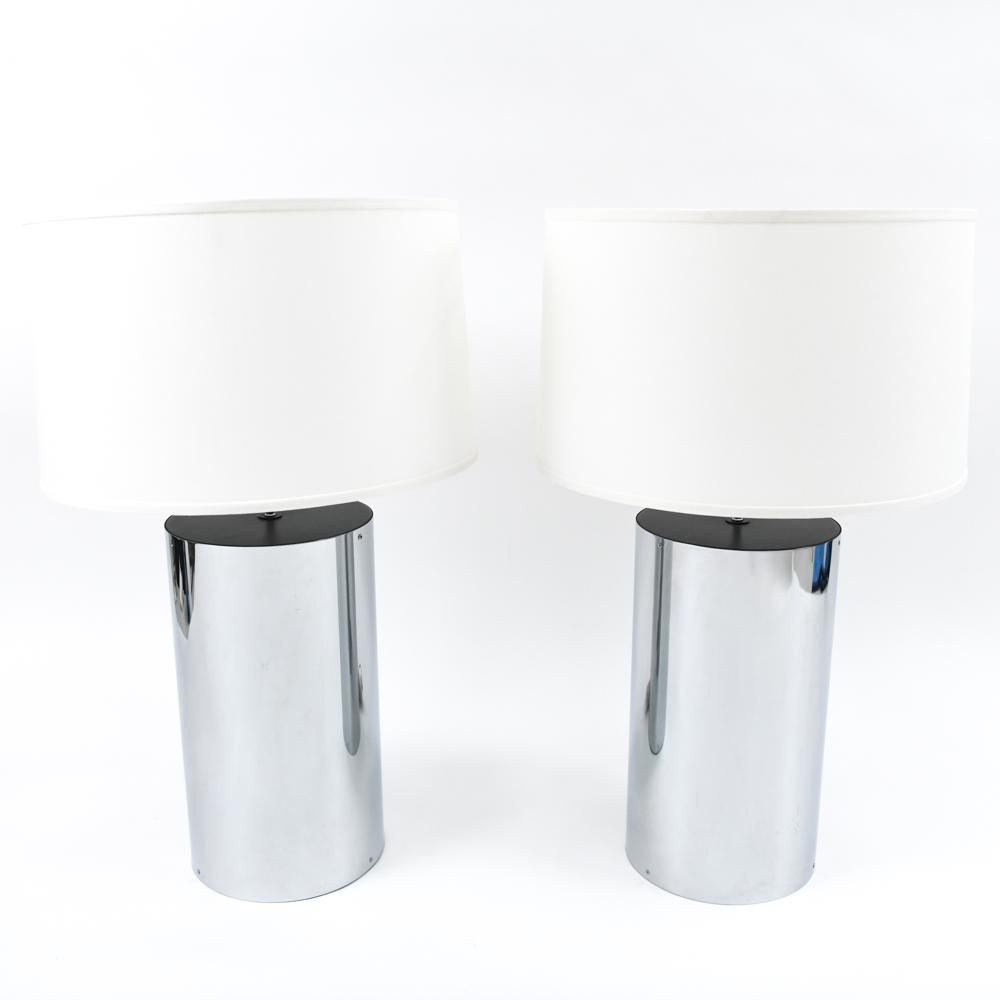 (2) 1970'S GEORGE KOVACS OVERSIZED CHROME LAMPS: Pair of Mid-Century oversized 2-light chrome cylinder table lamps by George Kovacs, with canvas drum shades. Kovacs patent label on bottom. Dimensions: (Without shade) H 33" x Dia. 10" Condition: Unte