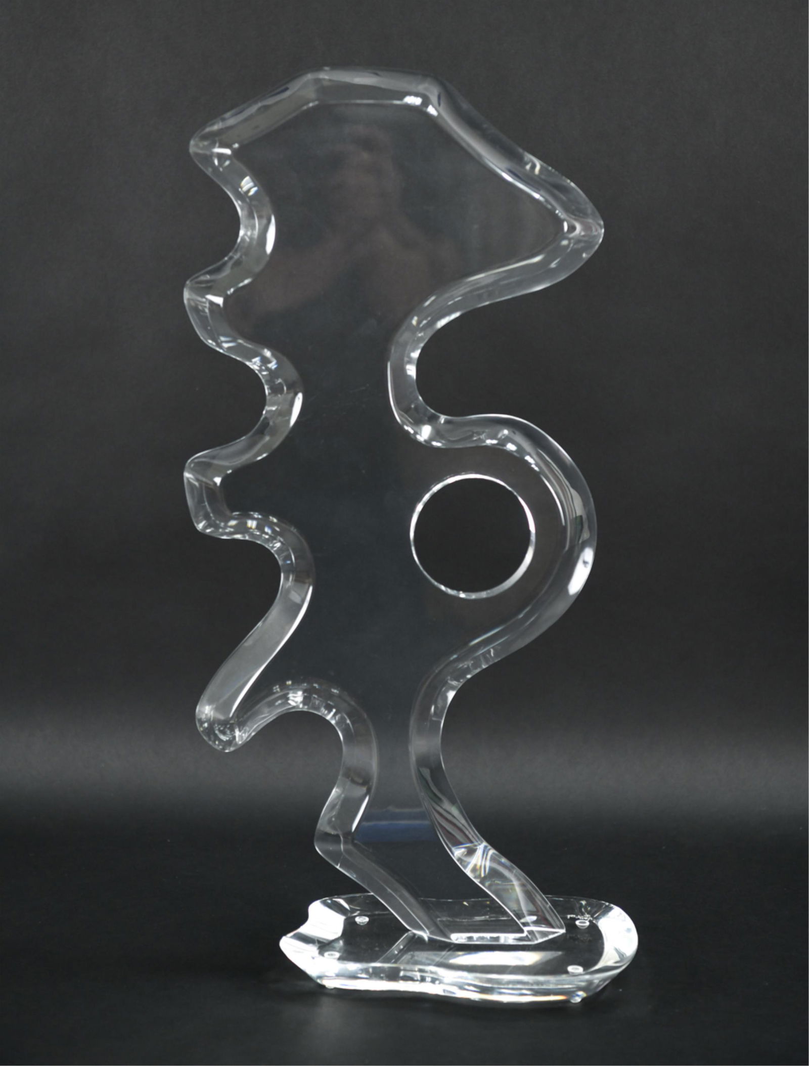 SIGNED HIVO VAN TEAL ABSTRACT LUCITE SCULPTURE (1 of 11)