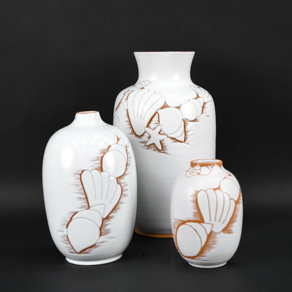 (3) ANNA-LISA THOMPSON UPSALA EKEBY "EXPO" VASES (1 of 16)