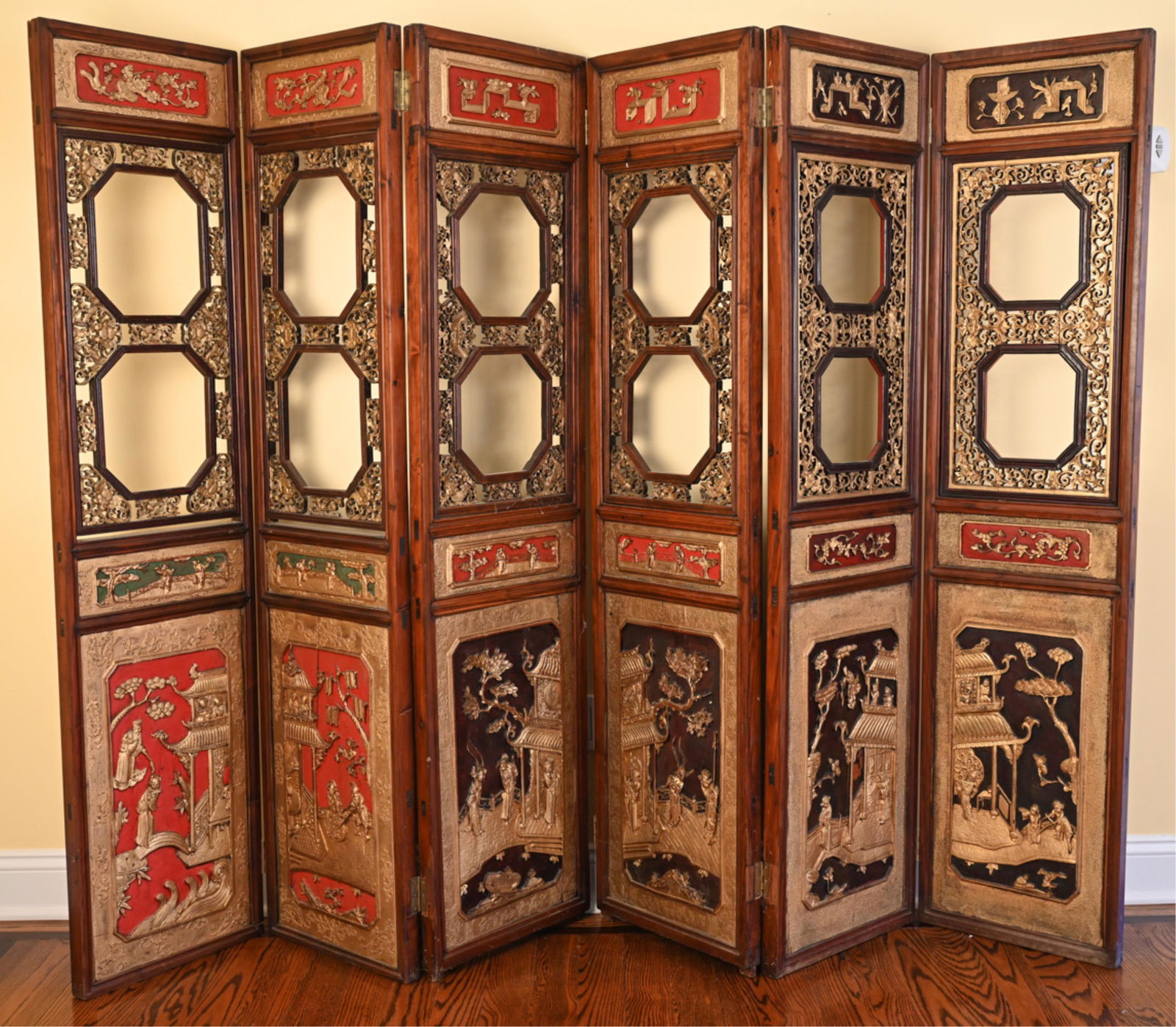 PAIR OF ASIAN ROOM DIVIDER SCREENS (1 of 15)
