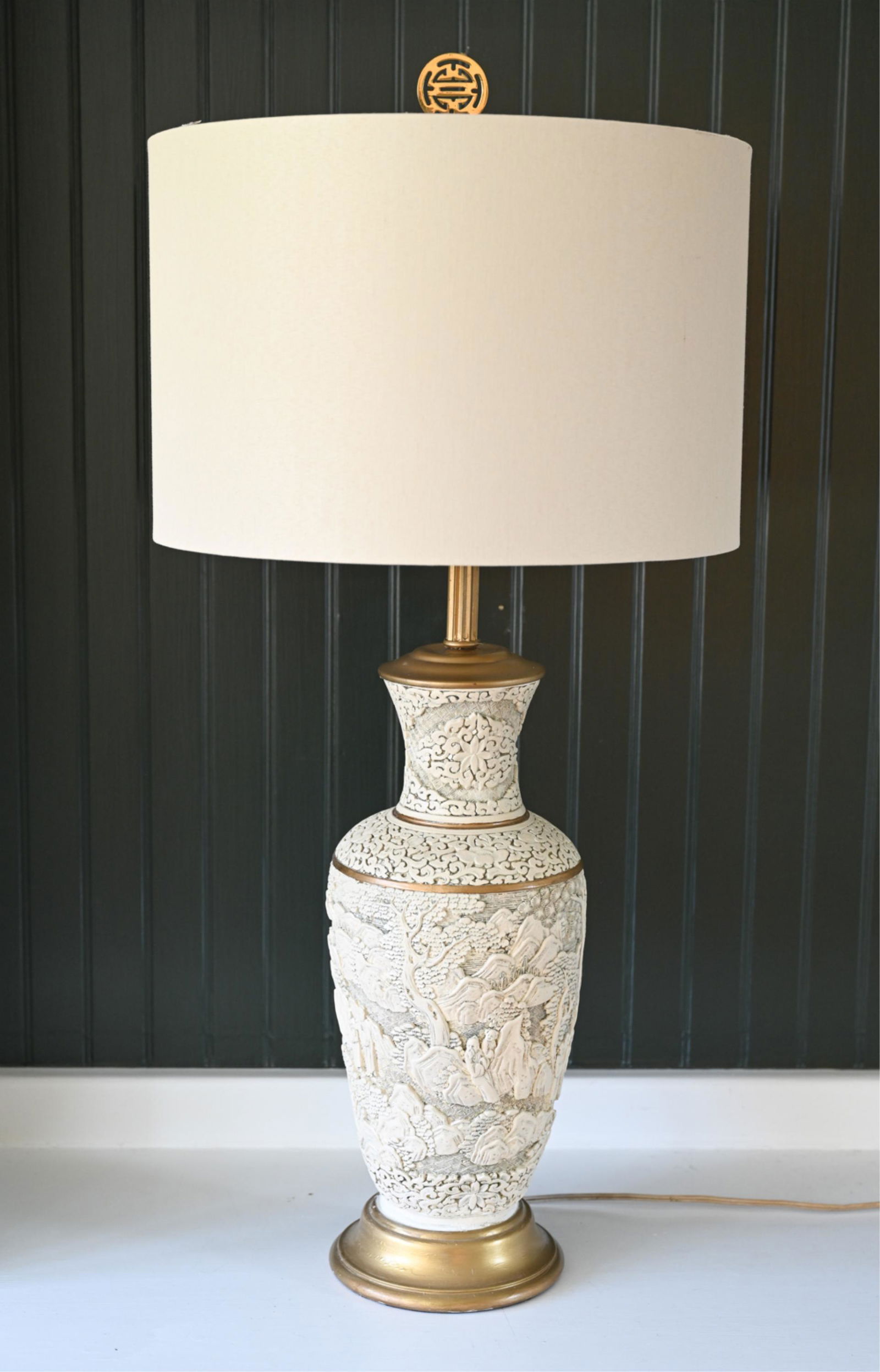 ASIAN TABLE LAMP (1 of 16)