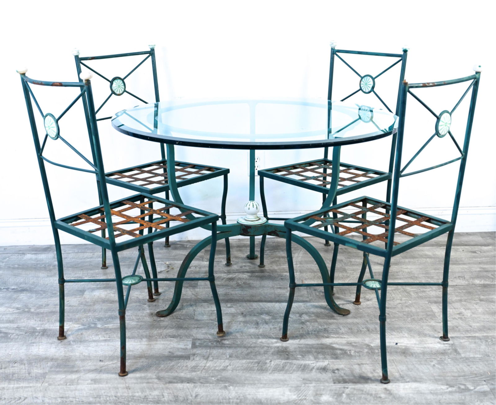 IRON OUTDOOR TABLE & (4) CHAIRS (1 of 19)