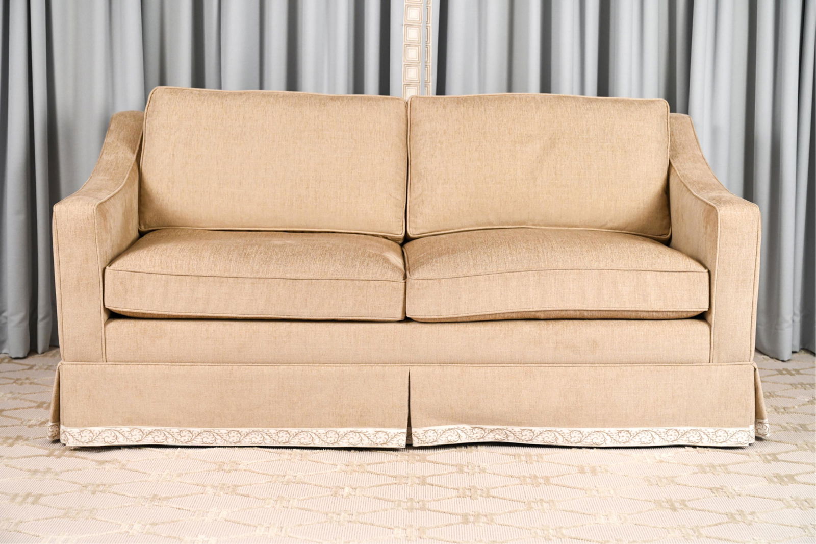 AVERY BOARDMAN SOFA (1 of 13)