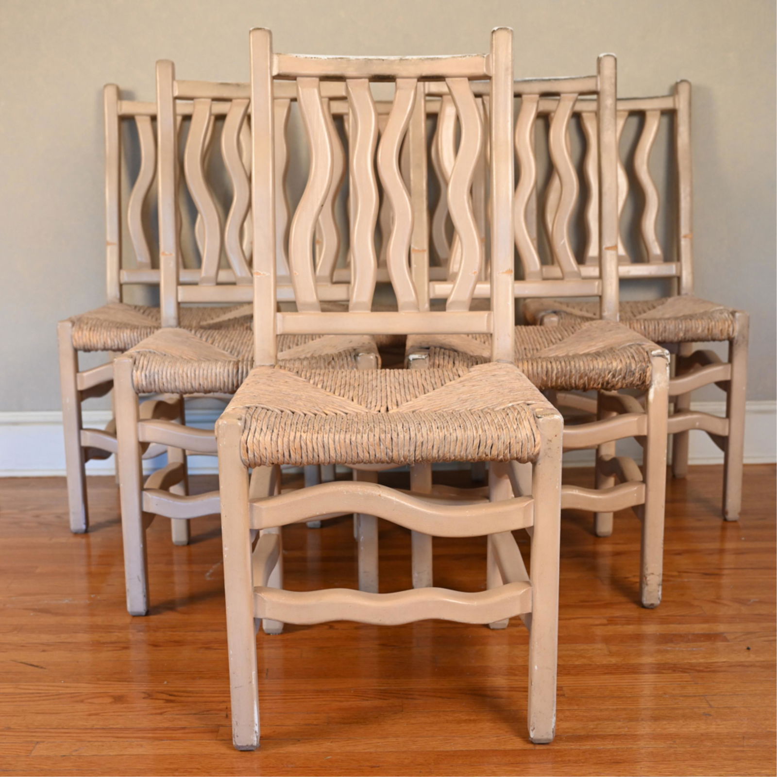 (6) VINTAGE WAVY SPINDLE-BACK DINING SIDE CHAIRS (1 of 20)