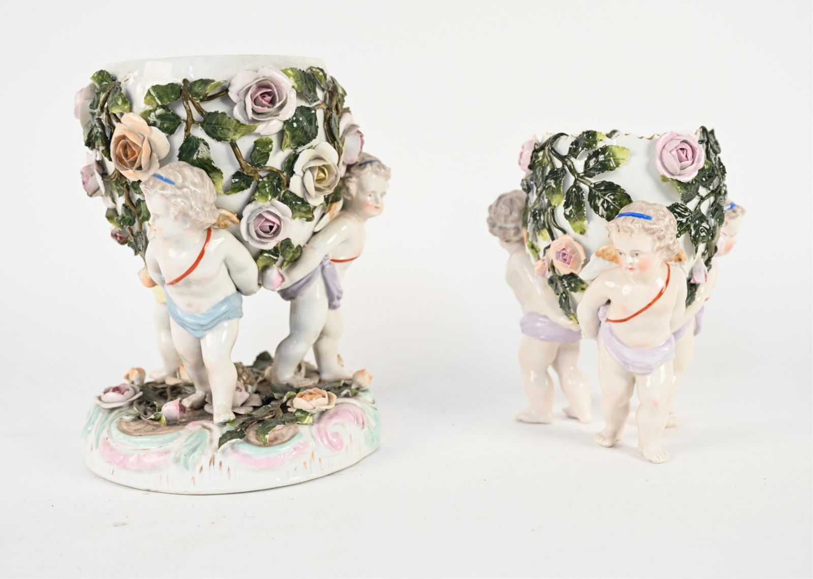 (2) ANTIQUE SITZENDORF PORCELAIN PUTTI EGG VASES (1 of 14)