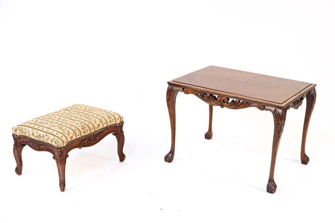 VINTAGE CARVED WOOD ACCENT TABLE & FOOTSTOOL (1 of 12)