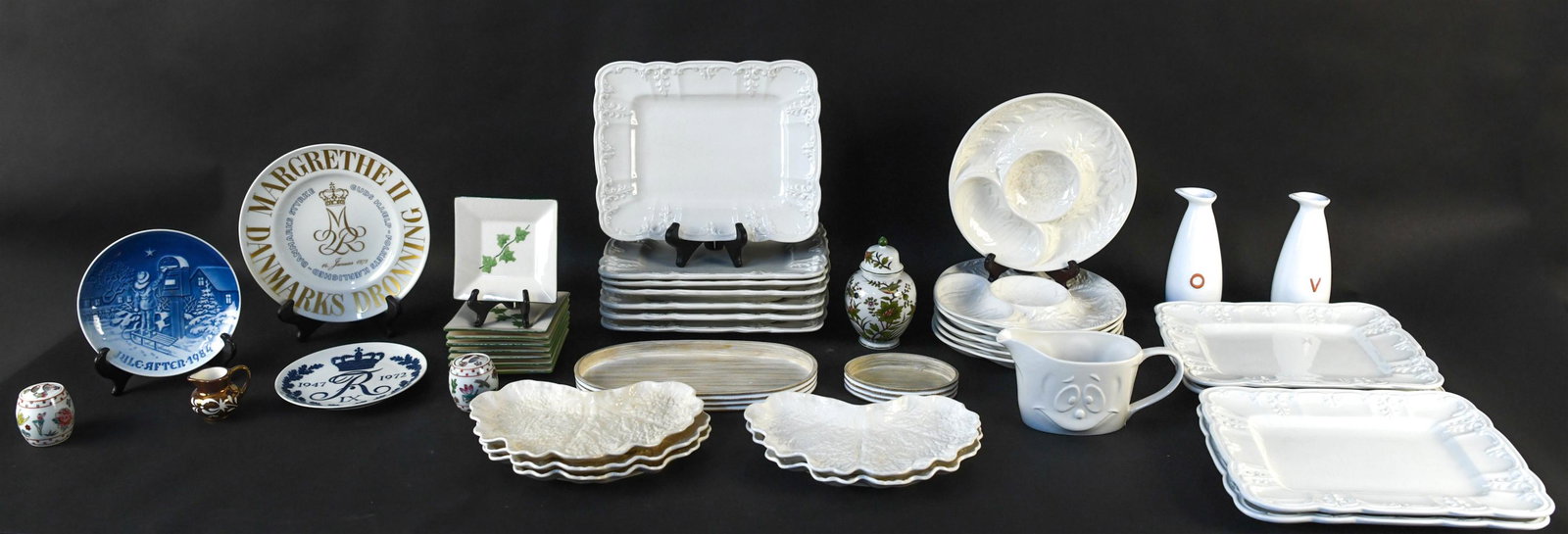 GROUPING OF DECORATIVE PORCELAIN: Including B&G 1984 commemorative plate, Portuguese ivy plates, Old Castle lusterware creamer, Spode plates, etc. Dimensions: (Largest) H 1" x W 12.25" x D 9.5" Condition: Crazing, few old chip repairs