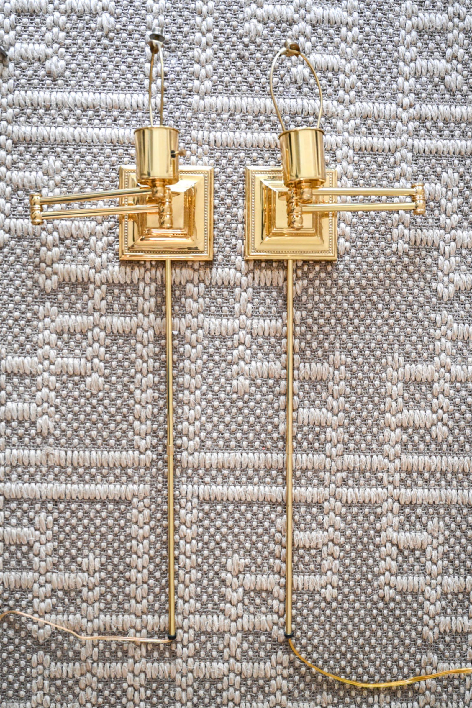 PAIR OF BRASS ARTICULATING WALL SCONCES (1 of 10)