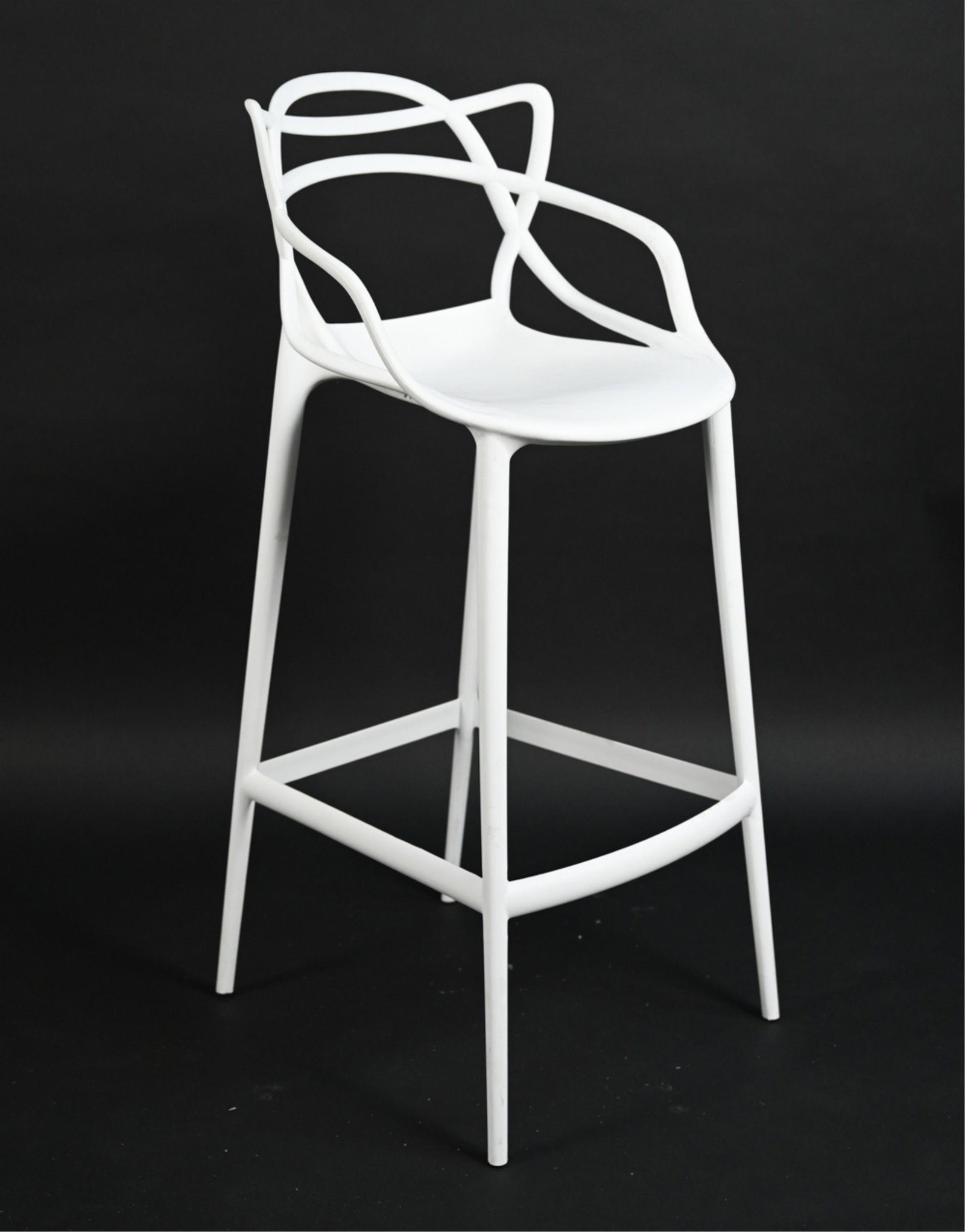 SCULPTURAL WHITE MODERN FIBERGLASS STOOL: No markings. Dimensions: H 43" x W 19.5" x D 18" x SH 31" Condition: Few light surface rubs.