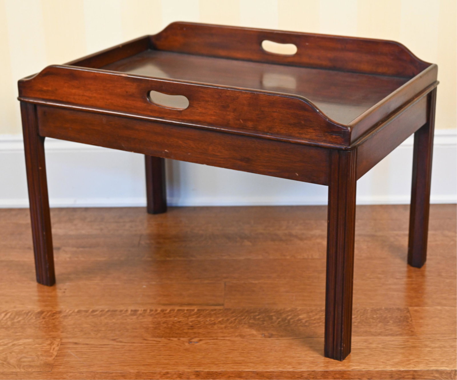 BUTLER TRAY TOP COCKTAIL TABLE (1 of 6)