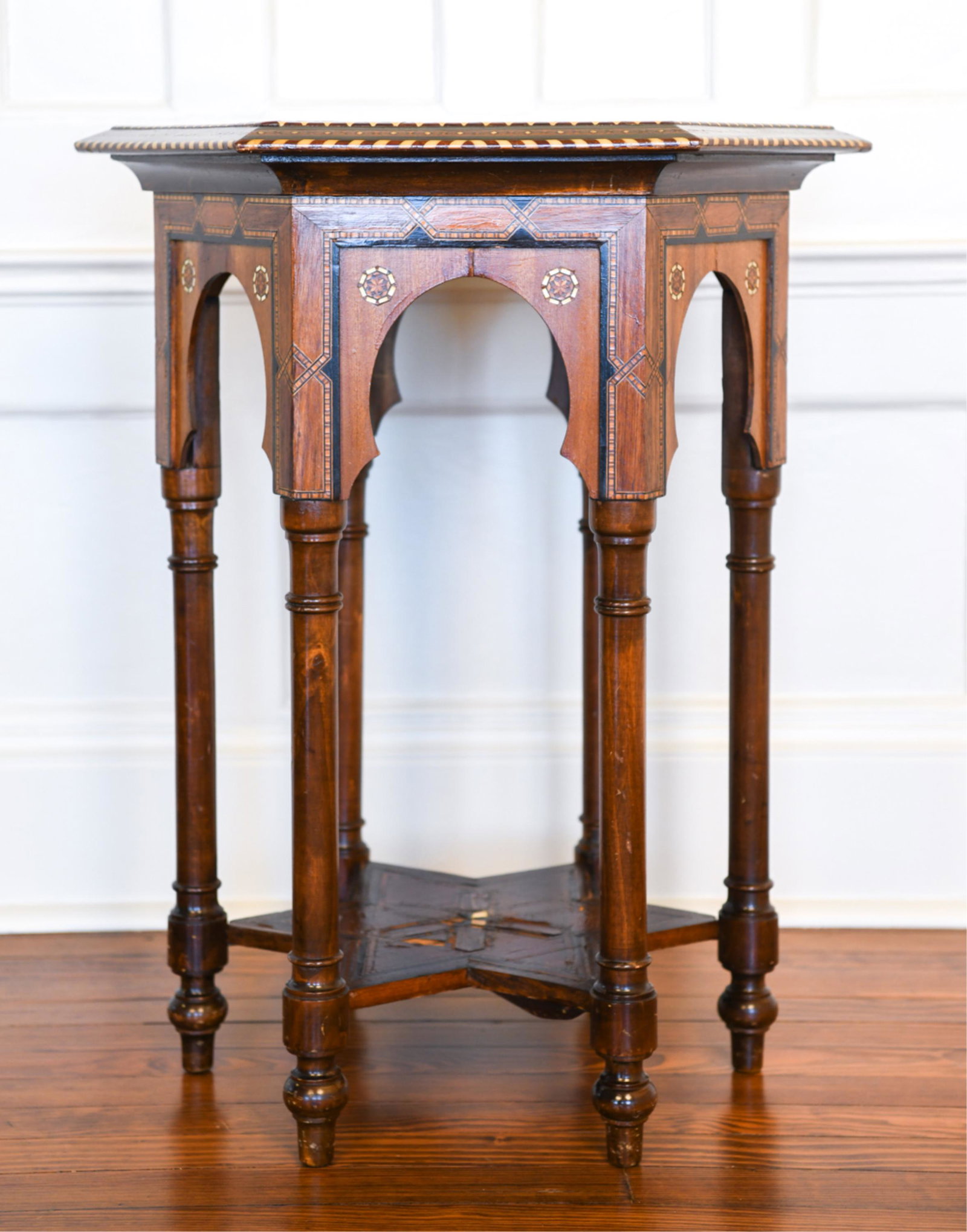 DAMASCUS SYRIAN INLAID SIDE TABLE (1 of 14)