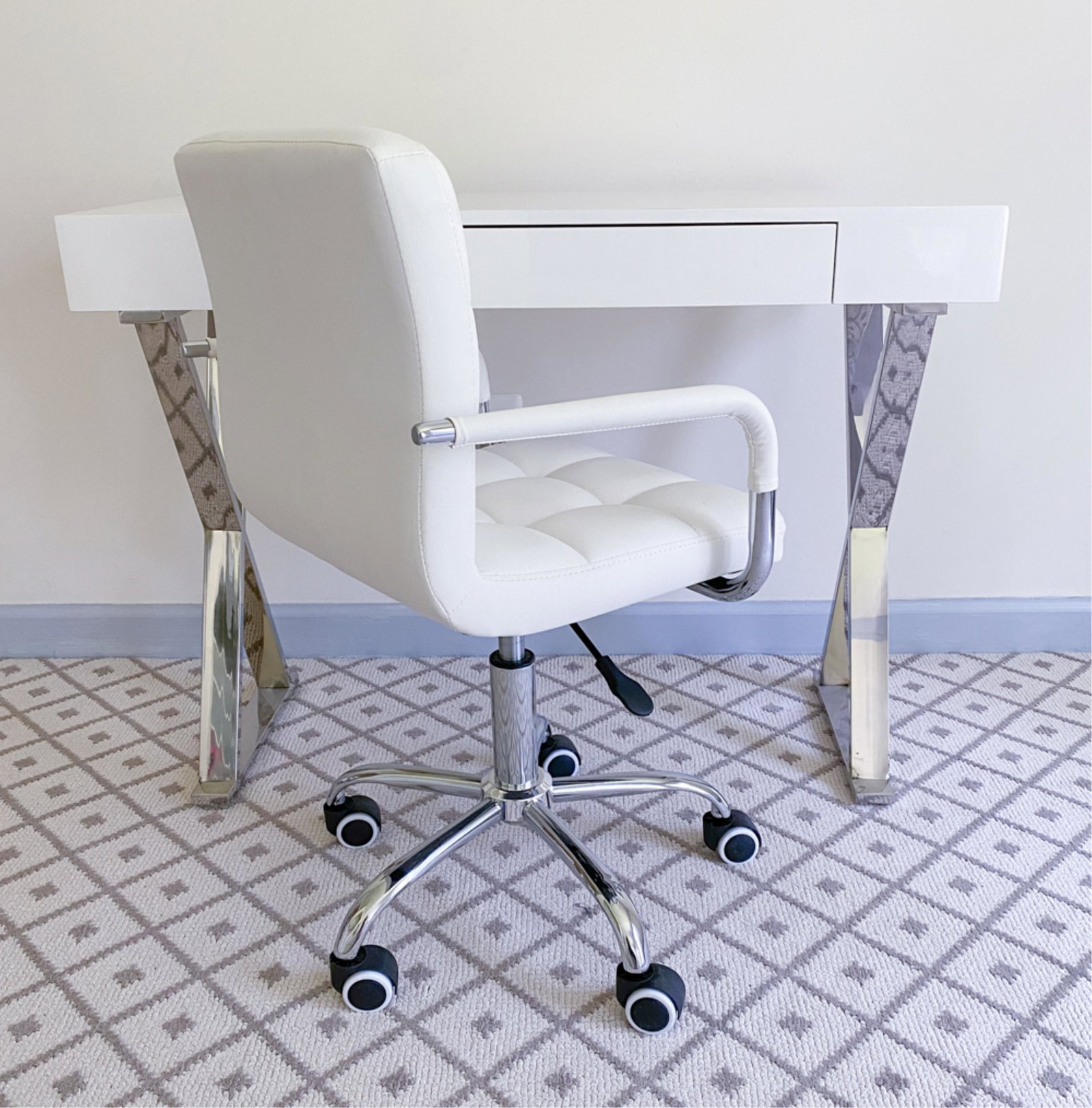 X FORM DESK AND CHAIR (1 of 10)