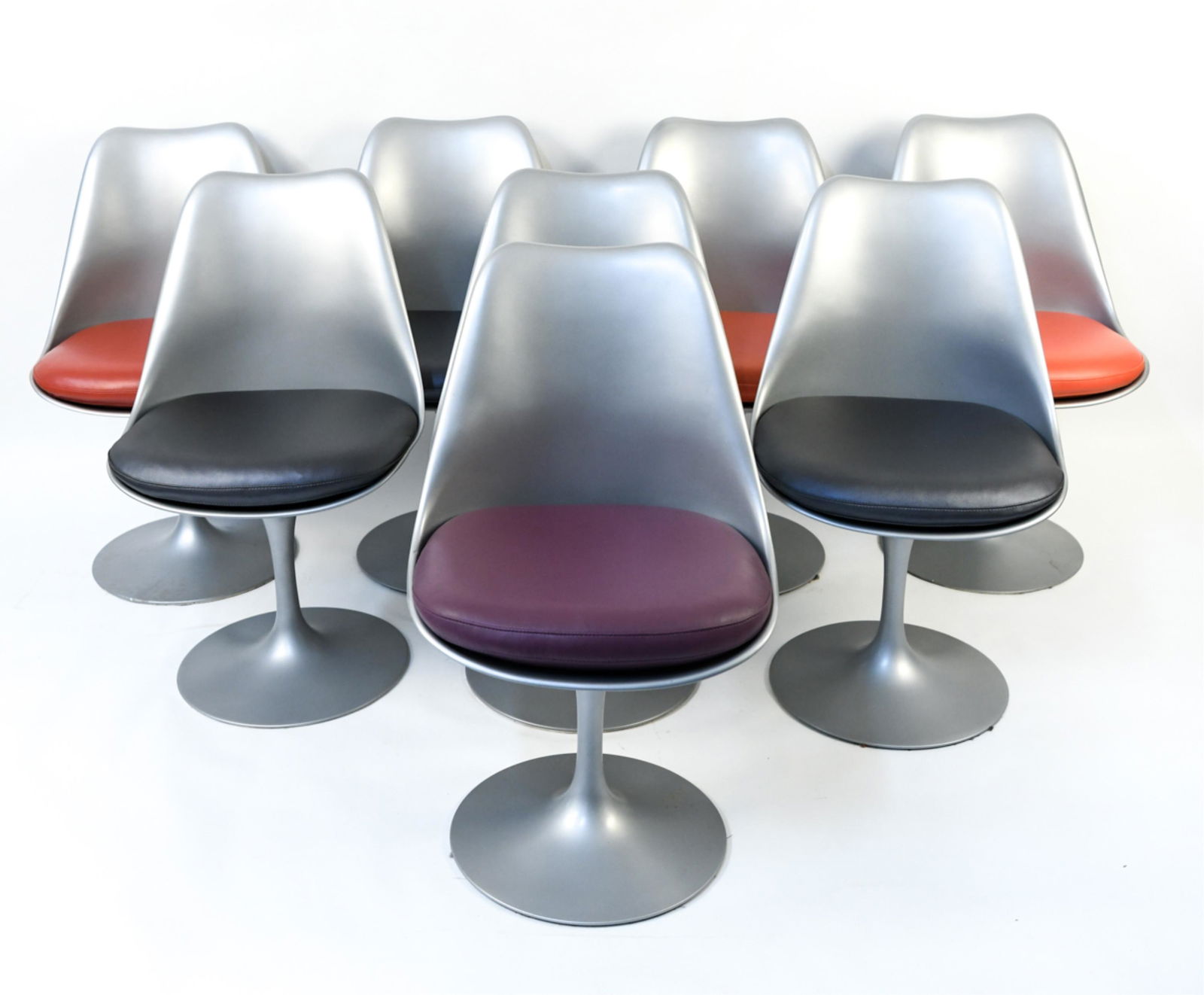 (8) KNOLL SAARINEN TULIP CHAIRS MULTICOLOR CUSHION (1 of 20)