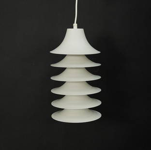 JORGEN GAMMELGAARD TIP TOP PENDANT LAMP: Designed by Jorgen Gammelgaard for Pandul in 1971. Made in Denmark. White painted aluminum. Dimensions: H 13" x Dia. 7.75" Condition: No issues to note.