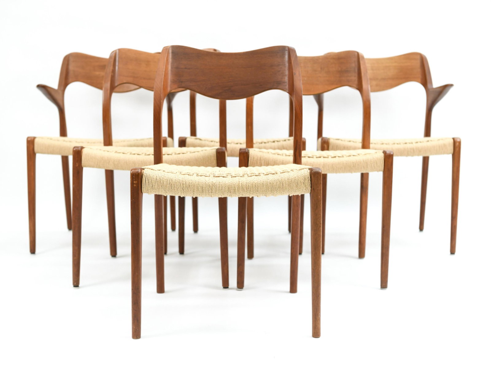 (6) NIELS MOLLER J.L. MOLLER TEAK DINING CHAIRS (1 of 15)