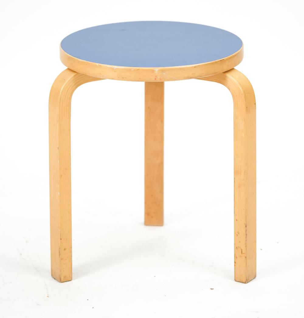ALVAR AALTO STOOL (1 of 11)