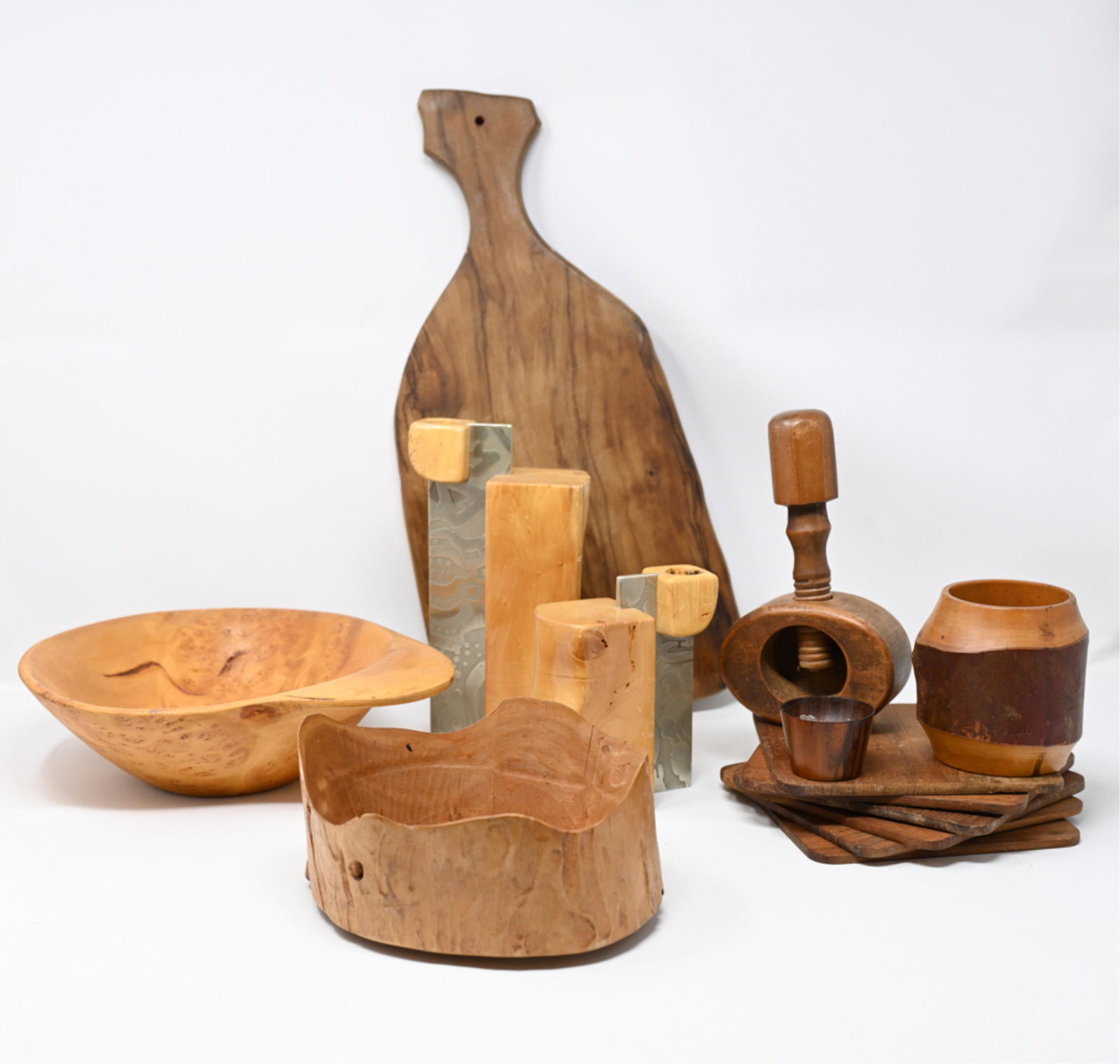 DECORATIVE WOOD GROUPING (1 of 17)