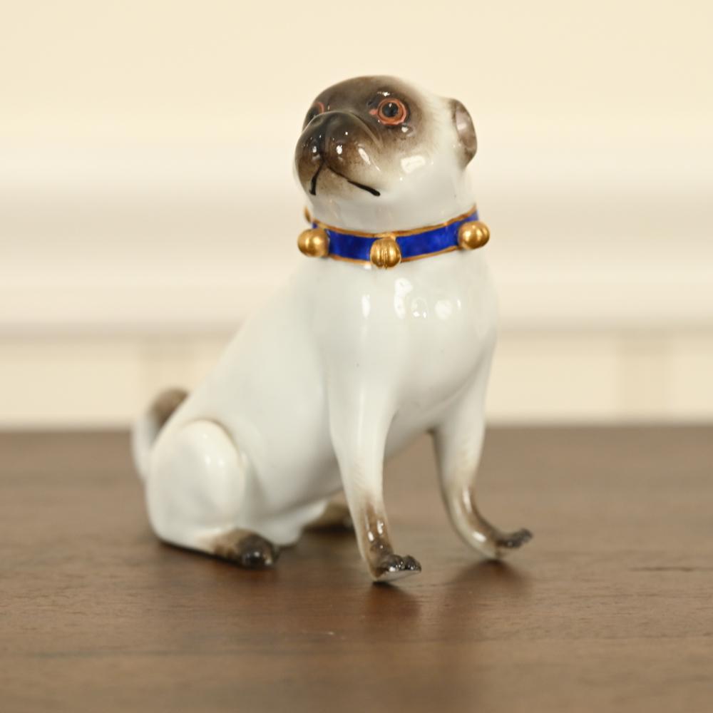 MEISSEN PORCELAIN DOG FIGURE (1 of 7)