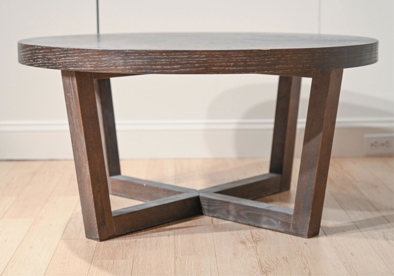 MANNER OF HOLLY HUNT COFFEE/SIDE TABLE (1 of 8)