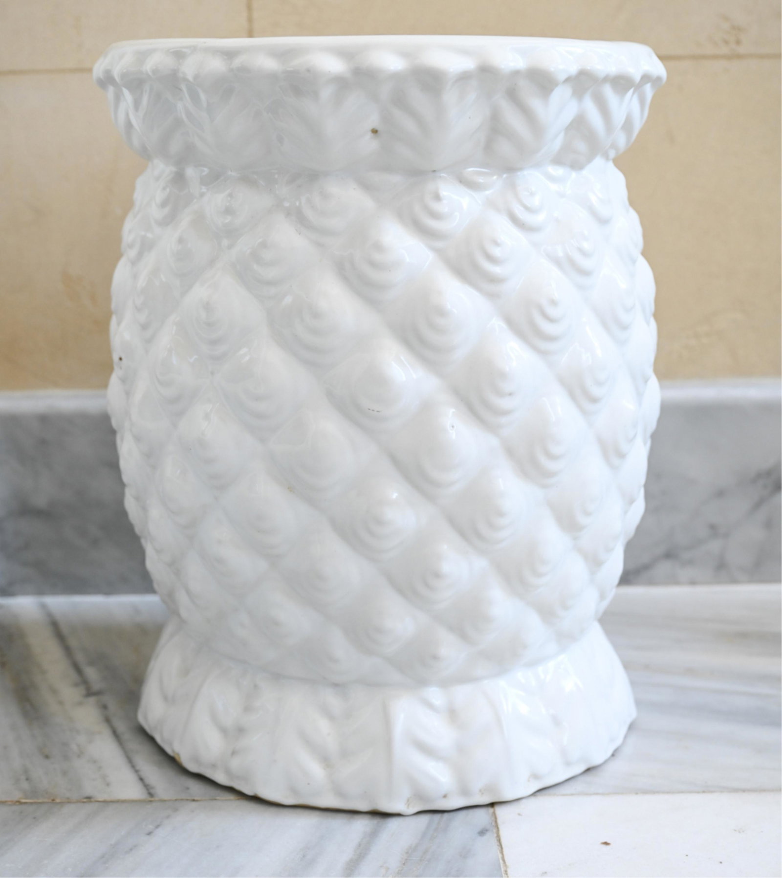 MODERN SPANISH WHITE CERAMIC PINEAPPLE GARDEN SEAT: Marked to interior rim: Spain. Dimensions: H 15.75" x Dia. 12.75" Condition: Few minor glazing imperfections. Light surface rubs.