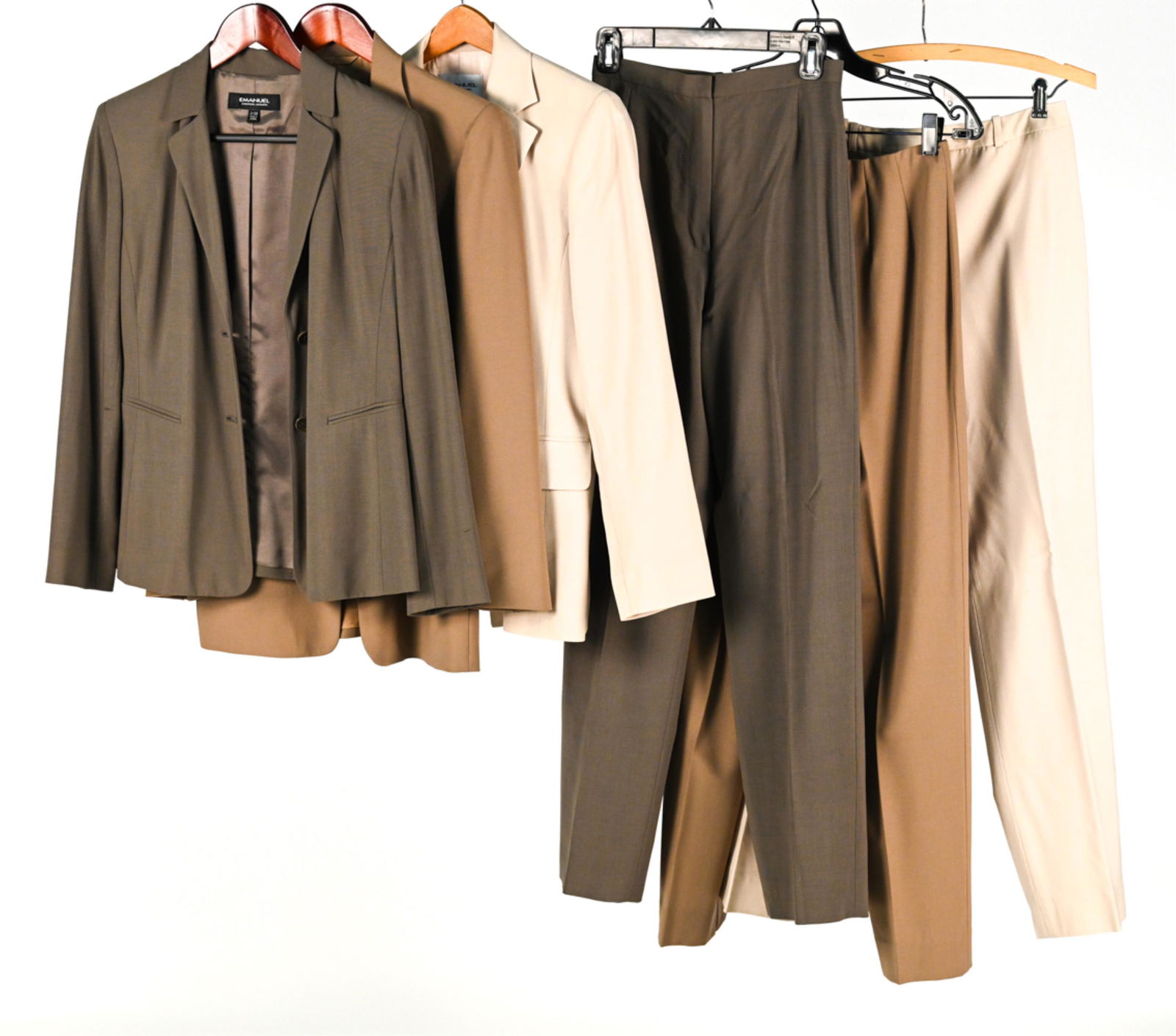 (3) WOMEN'S PANT SUITS INCL. EMANUEL UNGARO, M (1 of 17)