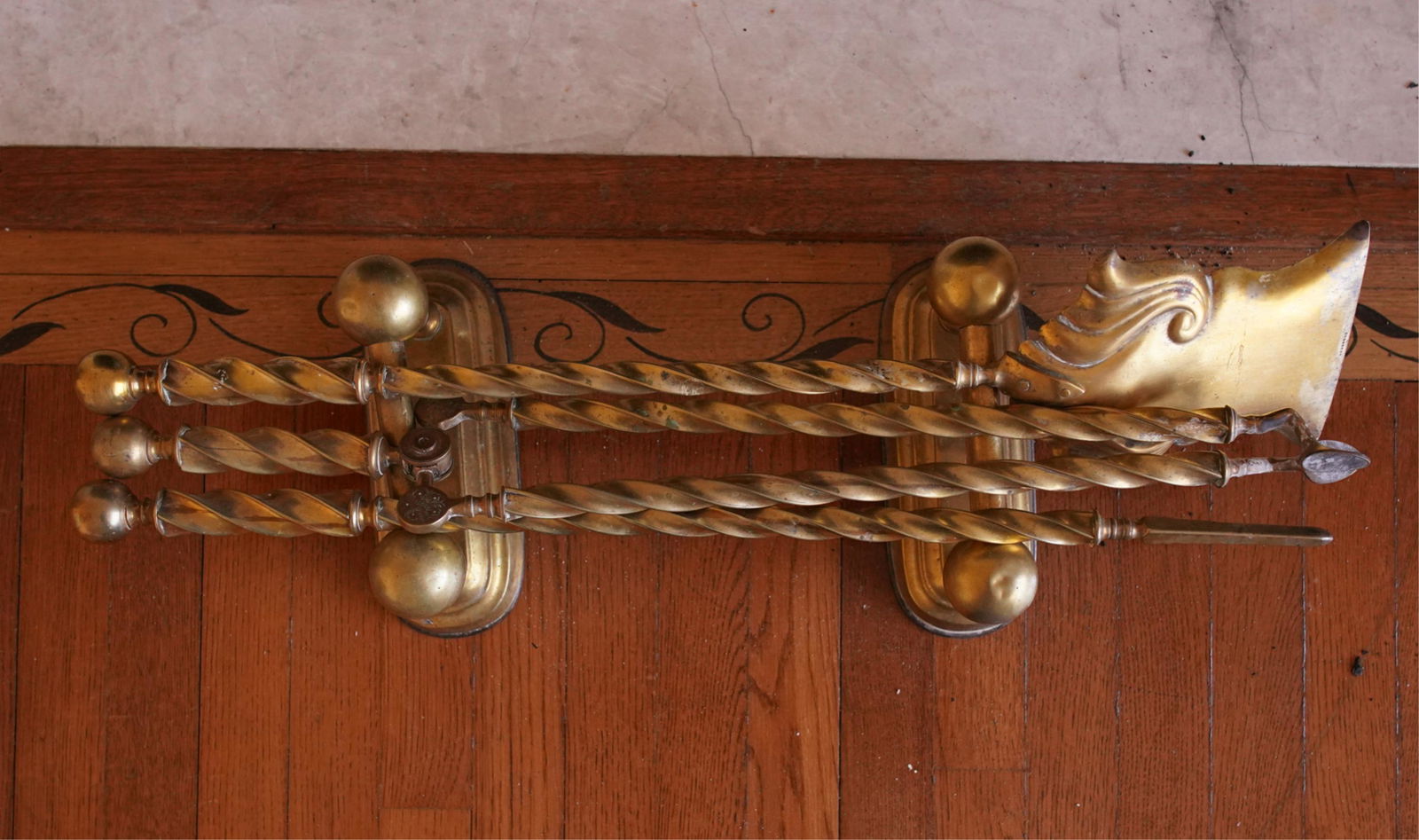 TWISTED BRASS FIRE TOOLS AND TOOL RESTS (1 of 10)