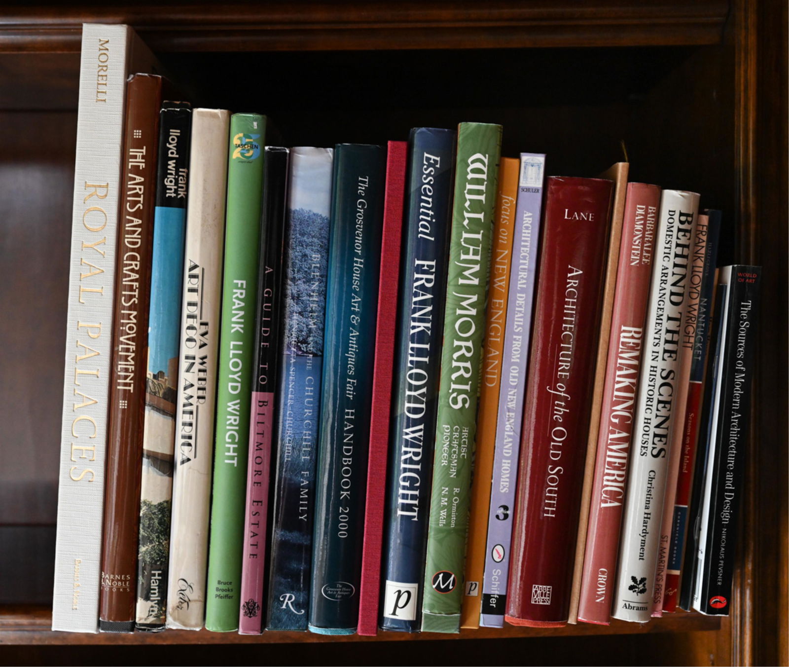 GROUPING OF ARCHITECTURAL BOOKS (1 of 10)