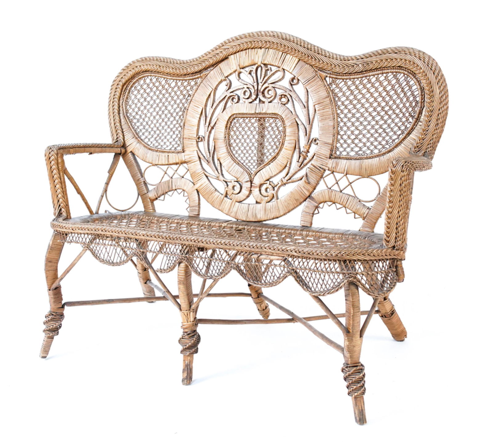 VICTORIAN WICKER SETTEE (1 of 20)