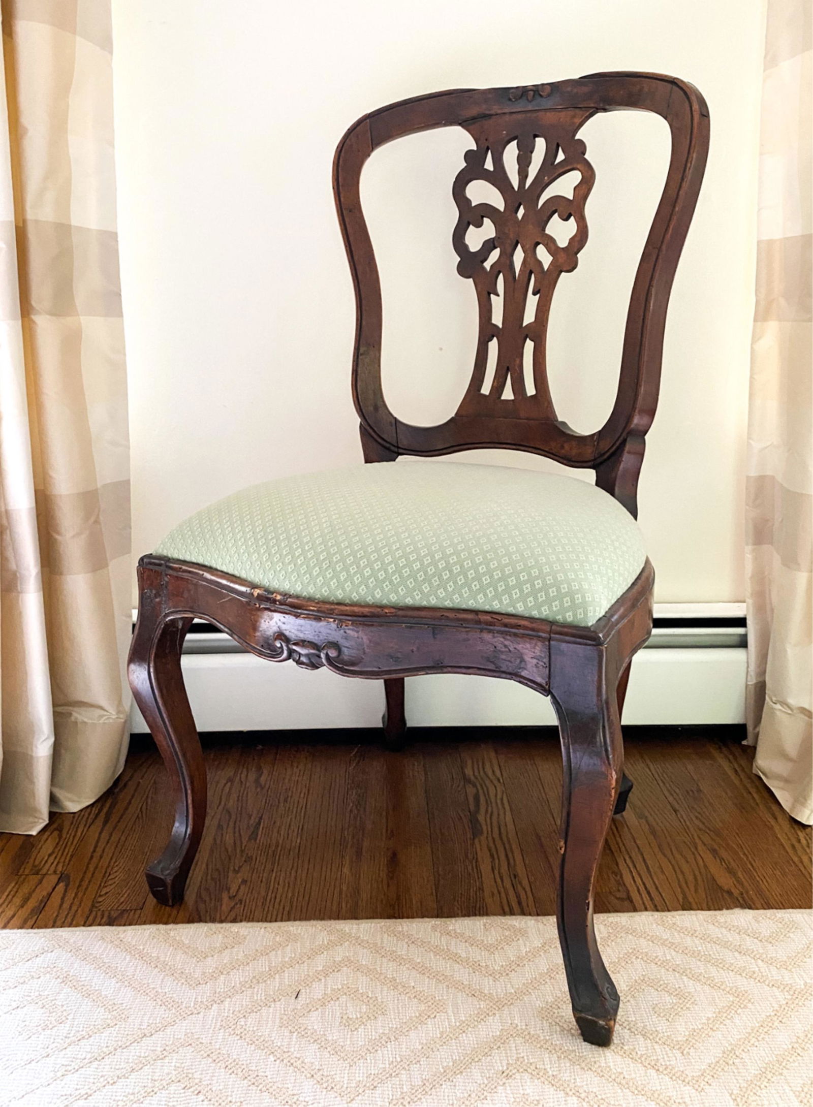 18TH C. FRENCH SIDE CHAIR (1 of 17)