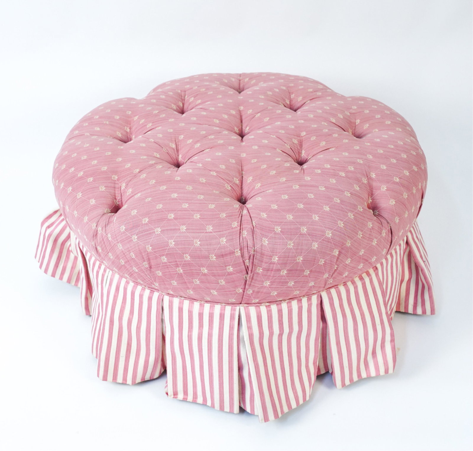 ROUND TUFTED OTTOMAN (1 of 8)