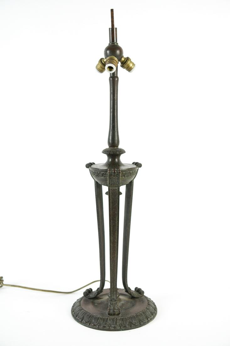 MANNER OF HANDEL CAST METAL TABLE LAMP (1 of 8)